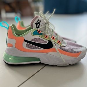 Nike Airmax 270 React Sneakers 6.5